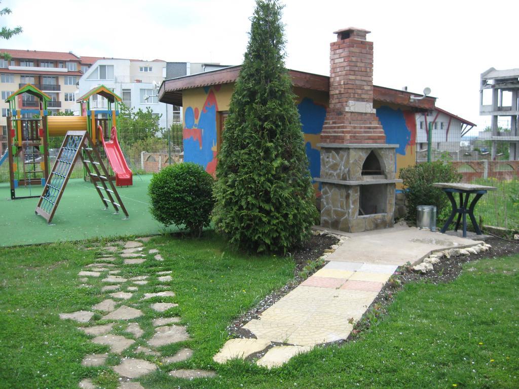 Chateau Aheloy Hotel Pomorie Exterior photo