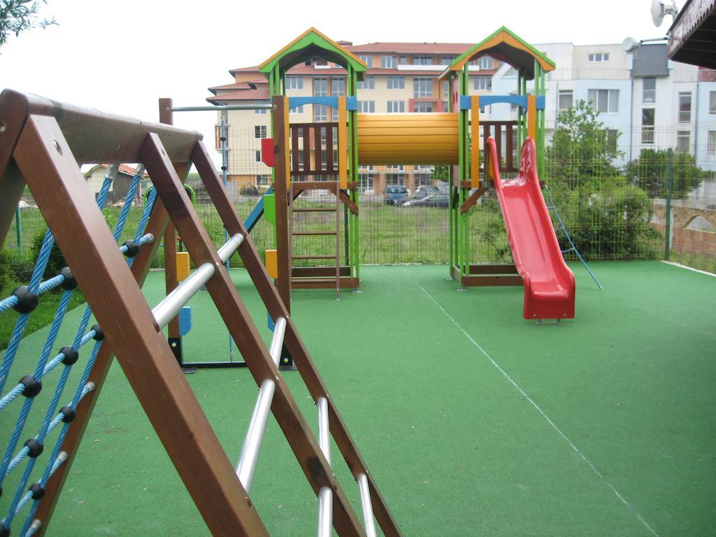 Chateau Aheloy Hotel Pomorie Exterior photo