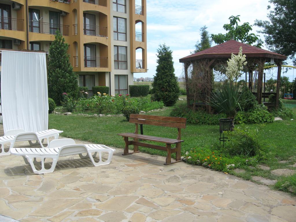 Chateau Aheloy Hotel Pomorie Exterior photo